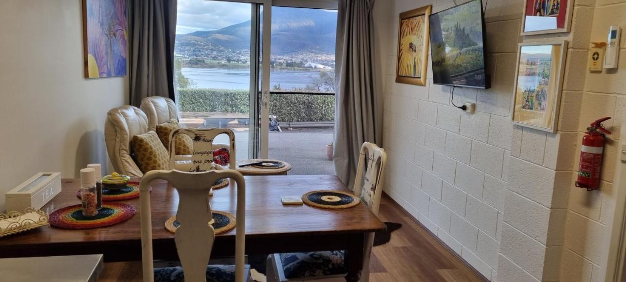 Waterfront Abode - 2 Bedrooms Гобарт Екстер'єр фото